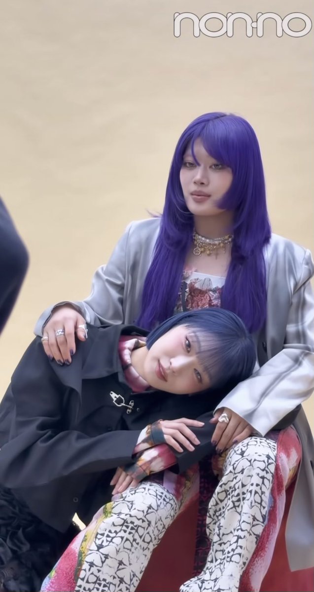 らすく tweet media