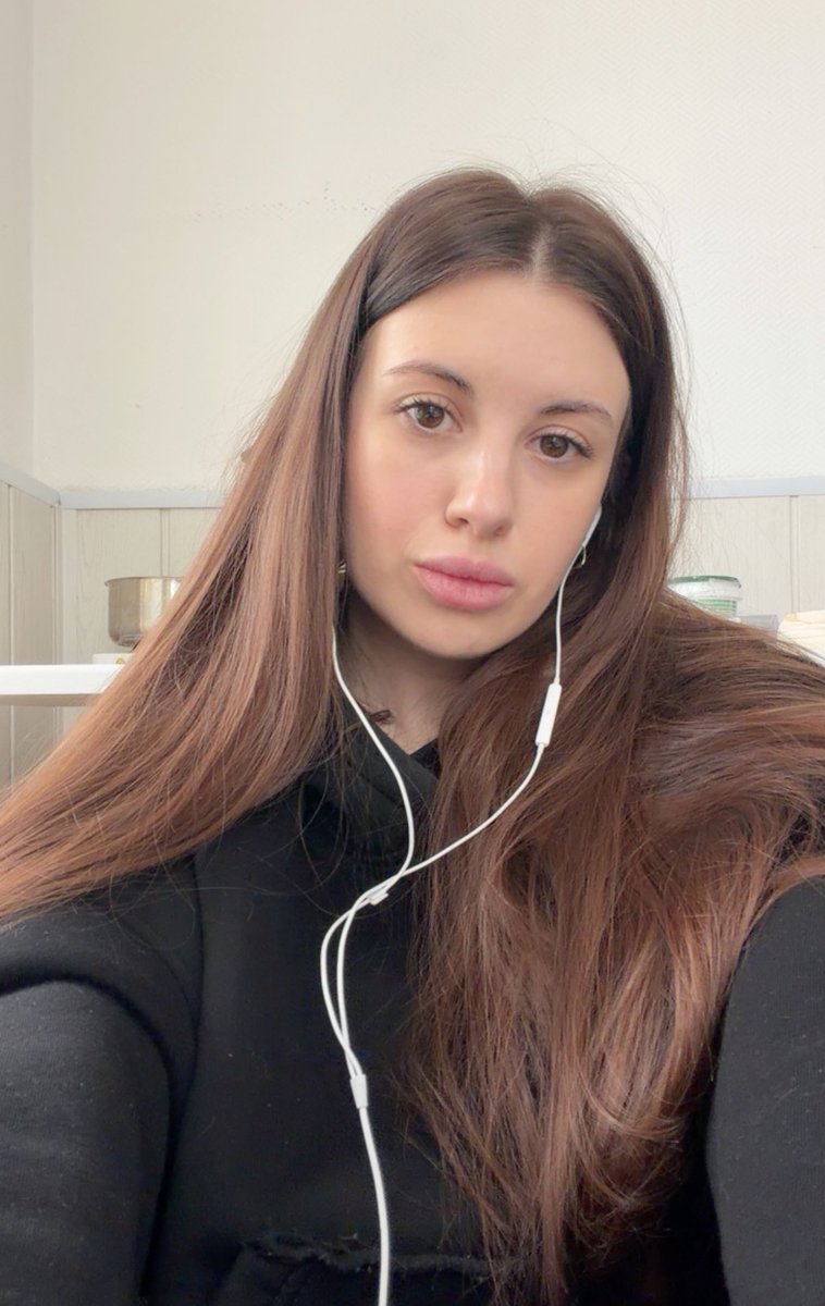 ой девочки tweet media