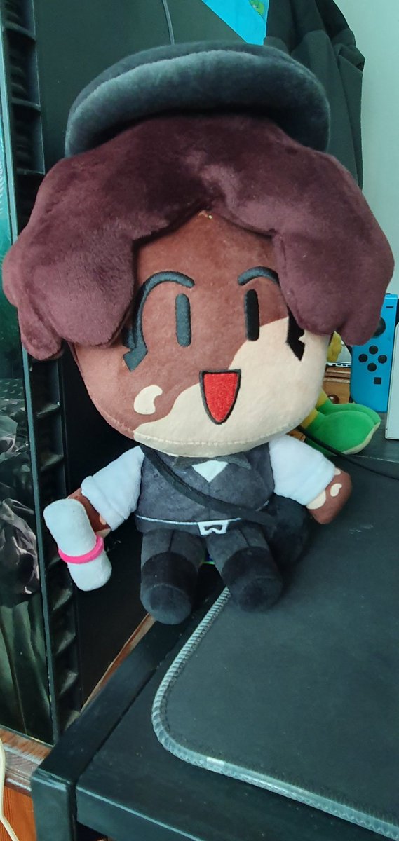 Forsaken_News's tweet image. ⏰Announcement⏰

Whoever ordered their Paperpal Plush on Makeship should be getting them soon!
Thank you guys for all of your support, and hopefully I can do more with Paperpal in the future if you guys would like! 💛

#Forsaken #forsakenroblox #PaperpalForsaken