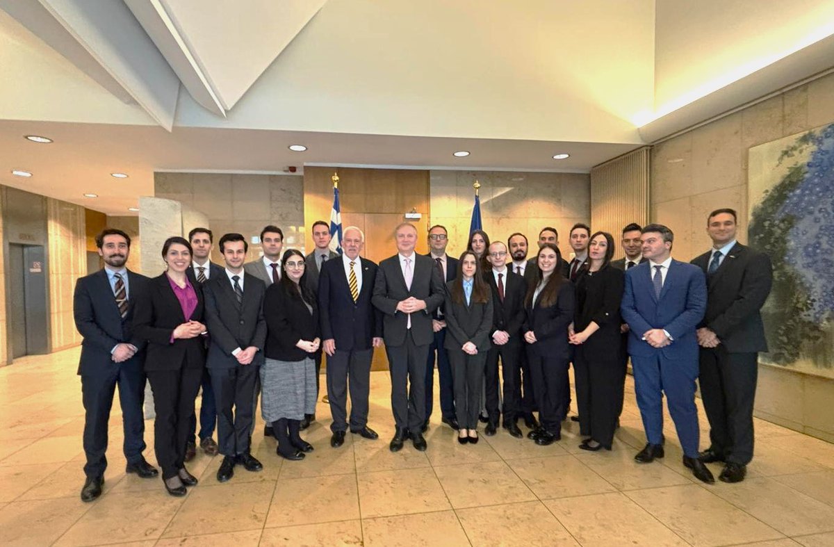 Hellenic Diplomatic Academy tweet media