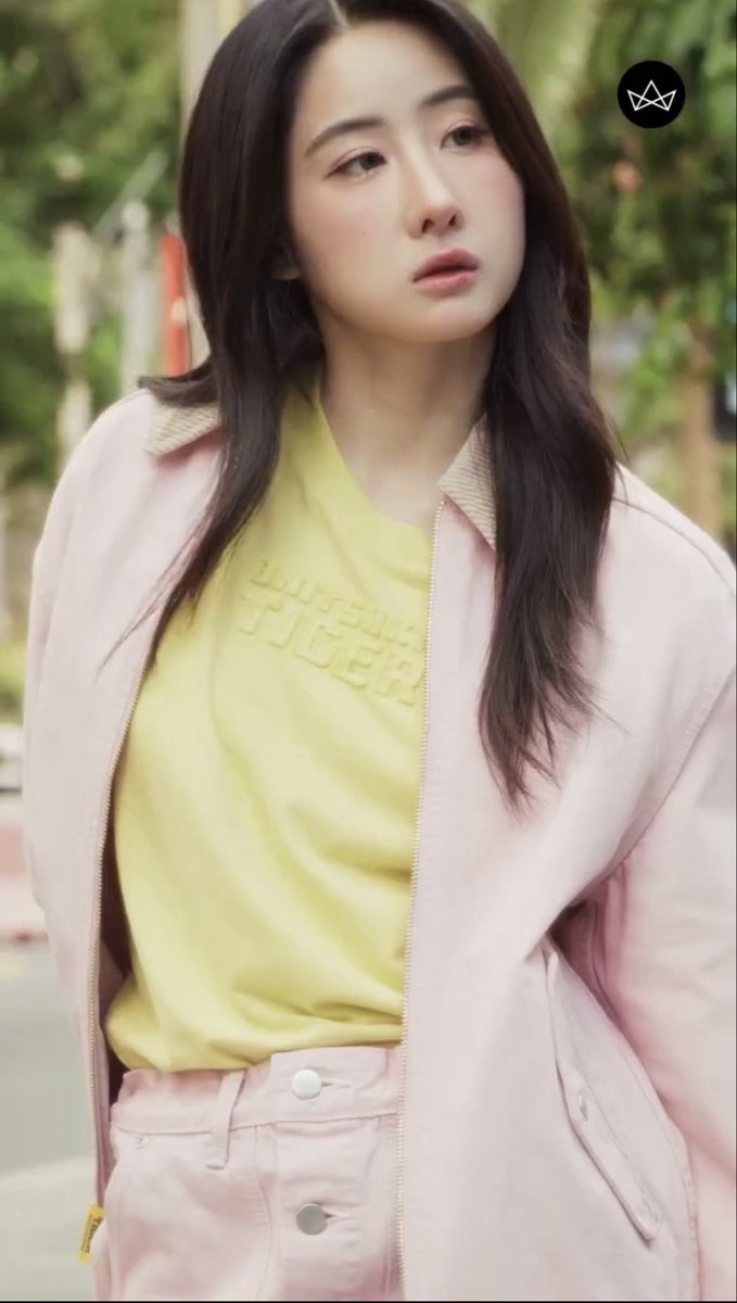 นิรนาม tweet media