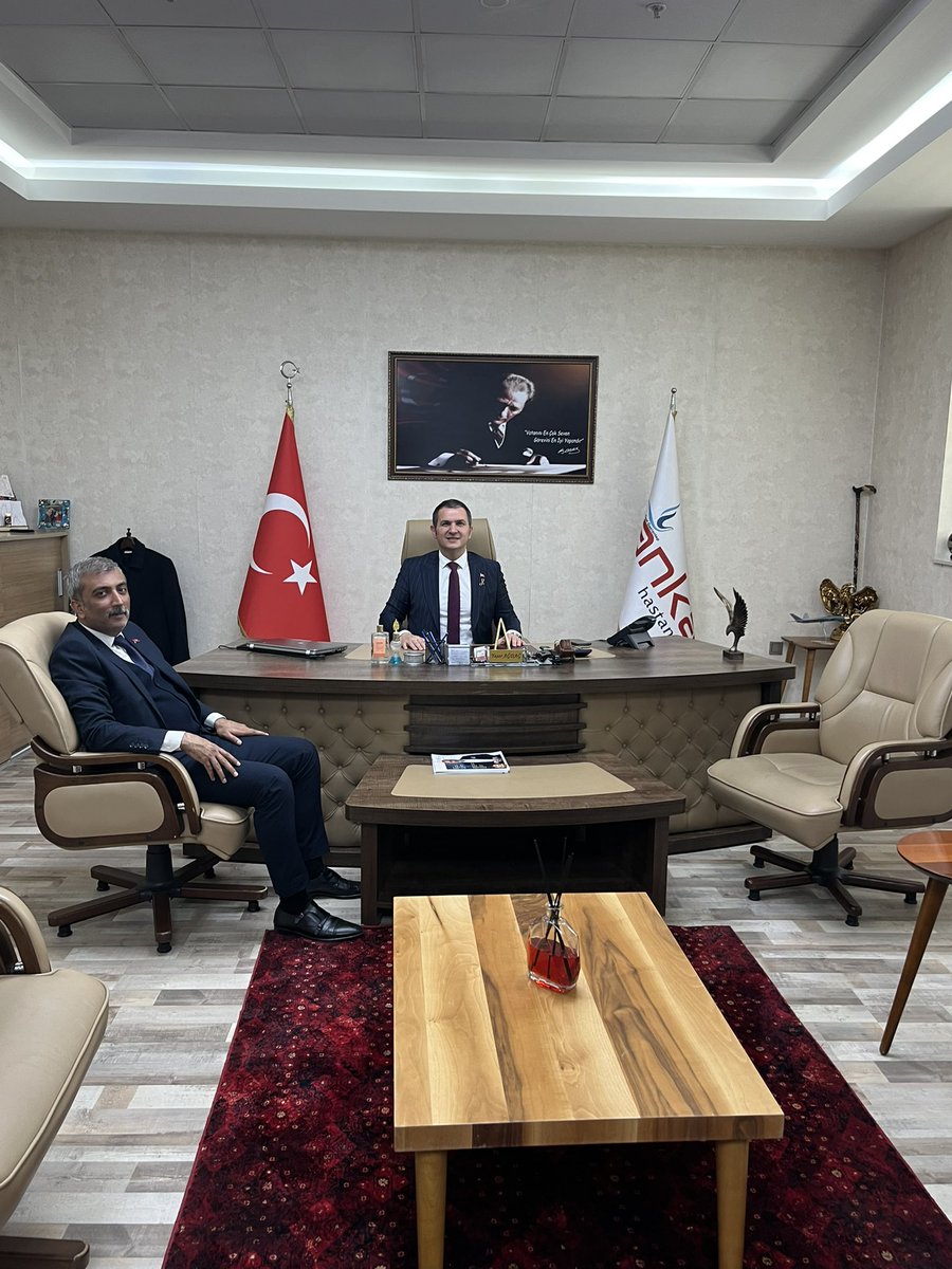 ACGUNEBAKAN's tweet photo. Özel ANKA Hastanesi Genel Müdür Yardımcısı 
Değerli Dostum Sayın  Yaşar AGDAG Beyi Ziyaret Ettim. @yasaragdag1 https://t.co/h1gwnGvrGm