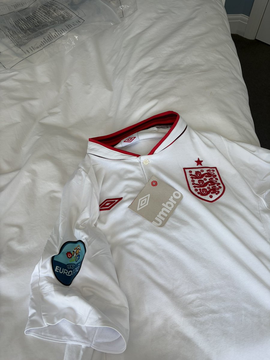 LBFootballFan's tweet image. Look what arrived today Up the DH Gate #England #DHgate