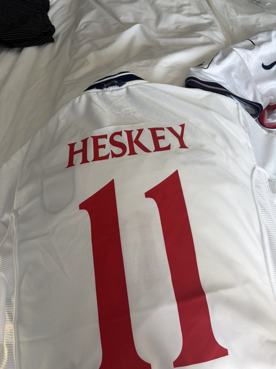LBFootballFan's tweet image. Look what arrived today Up the DH Gate #England #DHgate