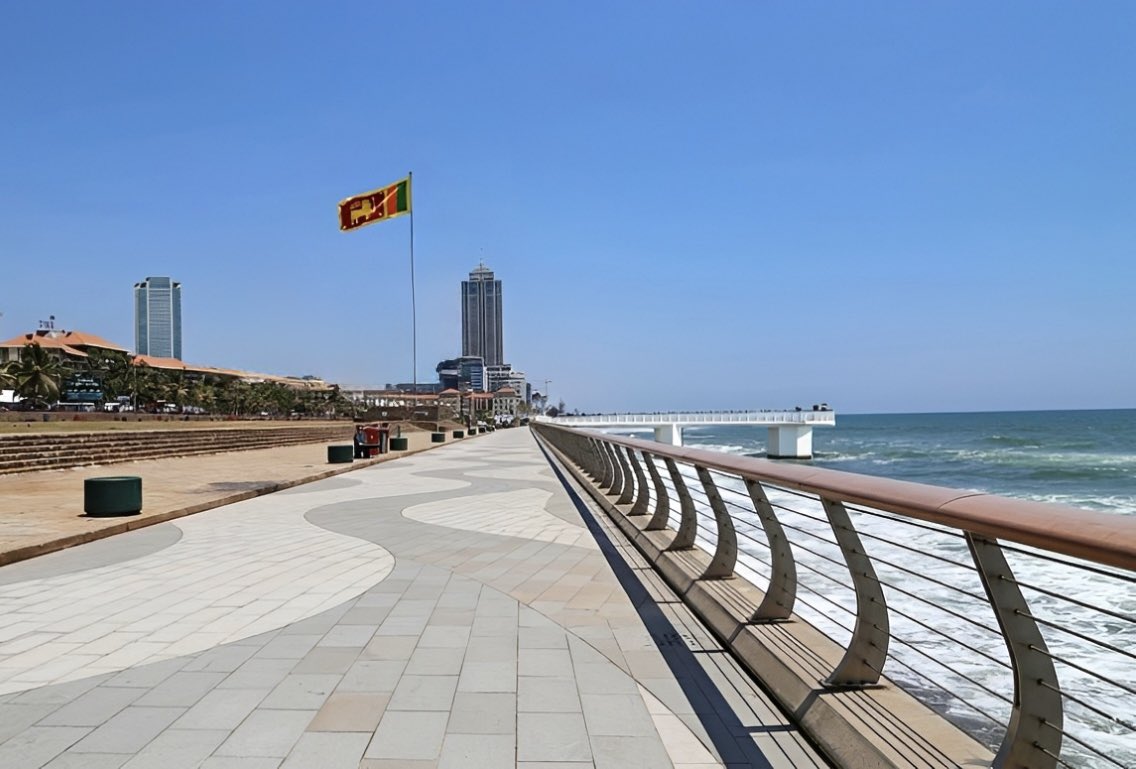 Techy Tee tweet media