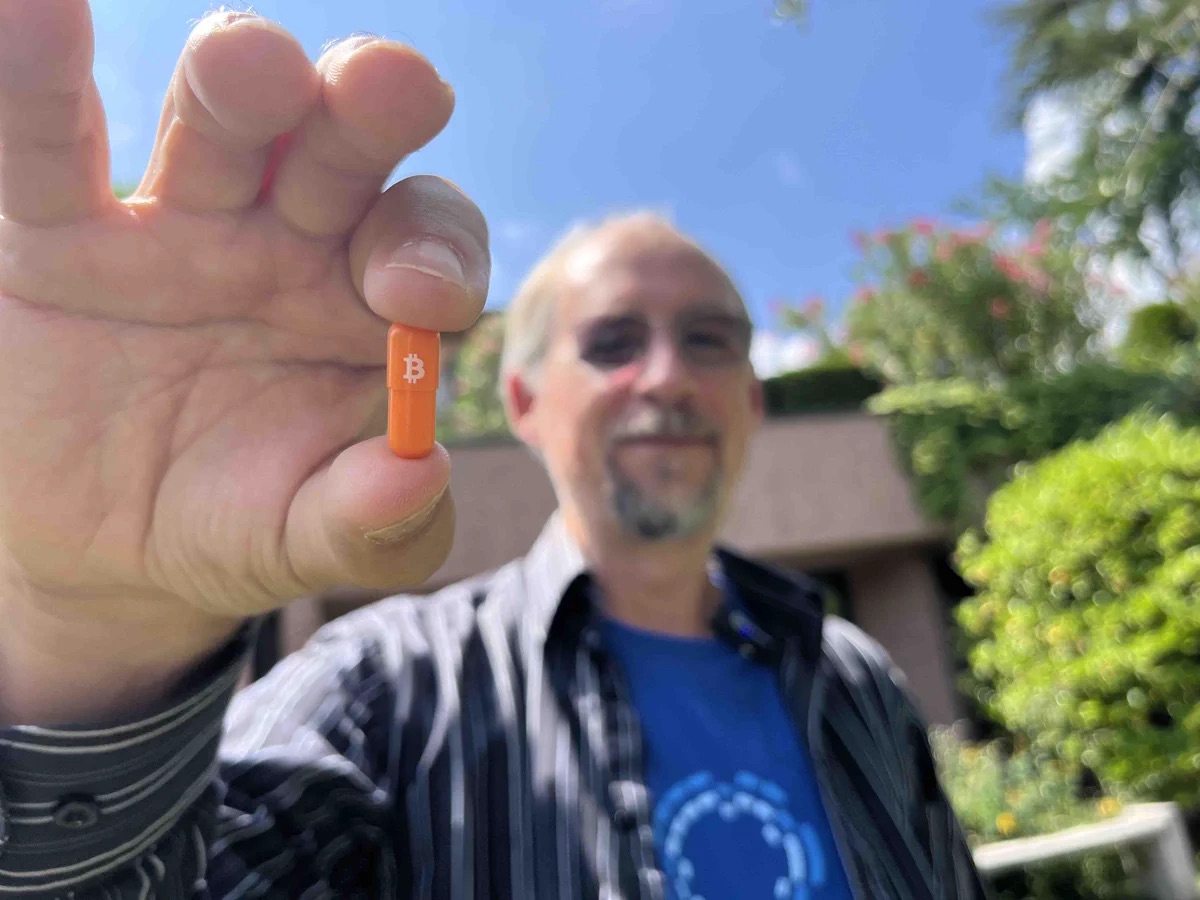 Coinfinity tweet media