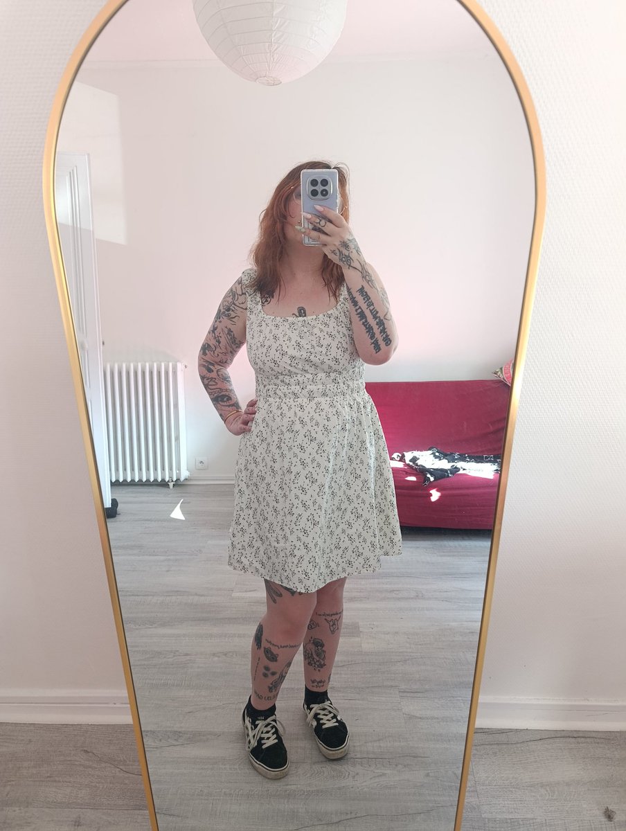 Astranea tweet media