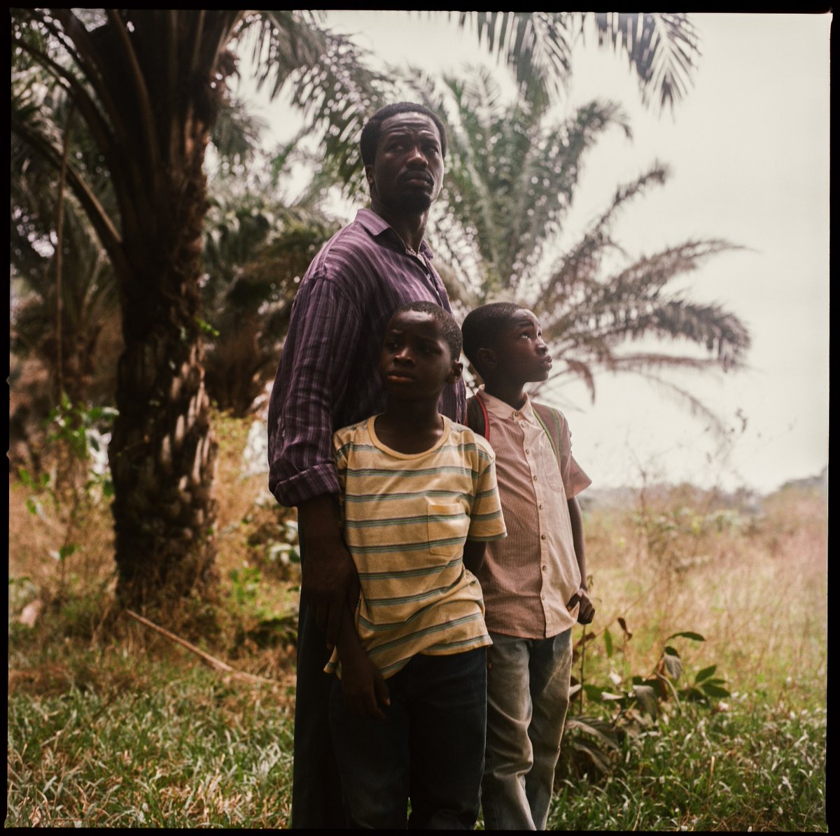 mubi's tweet image. Polaroids of the past. 📸

Behind the scenes of MY FATHER'S SHADOW, the BAFTA award-winning debut from Akinola Davies Jr.