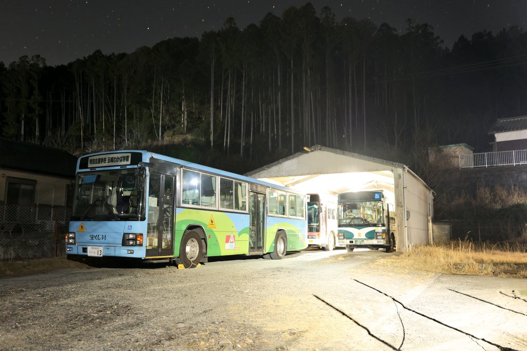 max3056F's tweet photo. 三重交通　三瀬谷車庫
@三重県多気郡大台町佐原
大台町の中心駅である三瀬谷駅から少し山間に入った場所にあります。路線車1台とスクール2台が駐在します。
撮影:2026/3 https://t.co/AXCafk1h9V