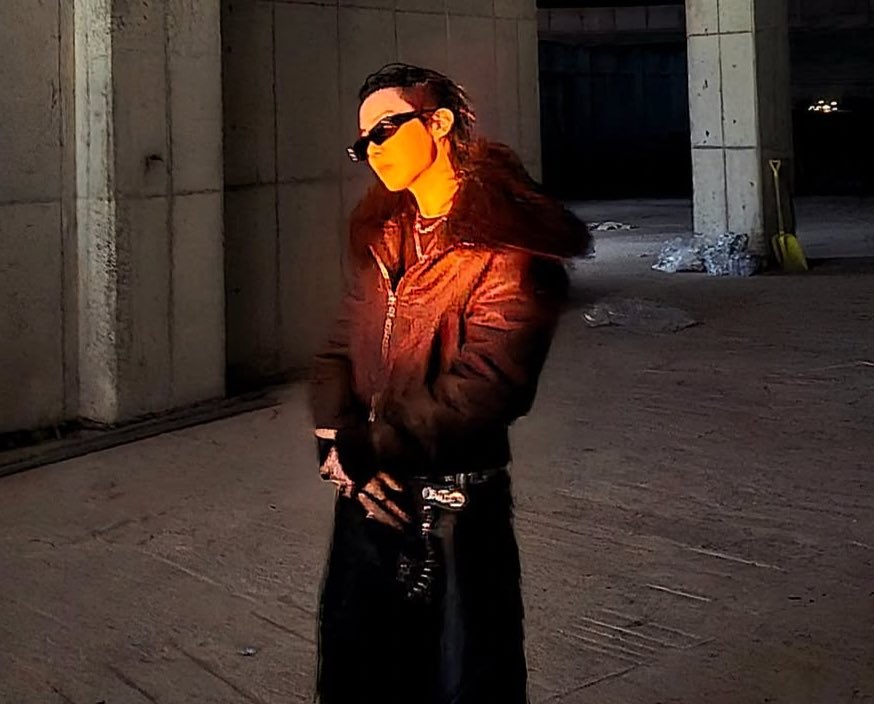 ؘbia VAI VER O BTS tweet media