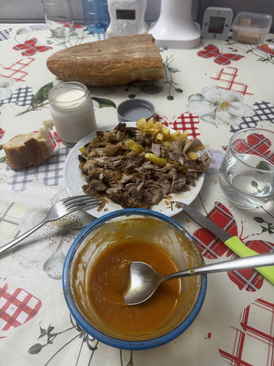 spot cas tweet media