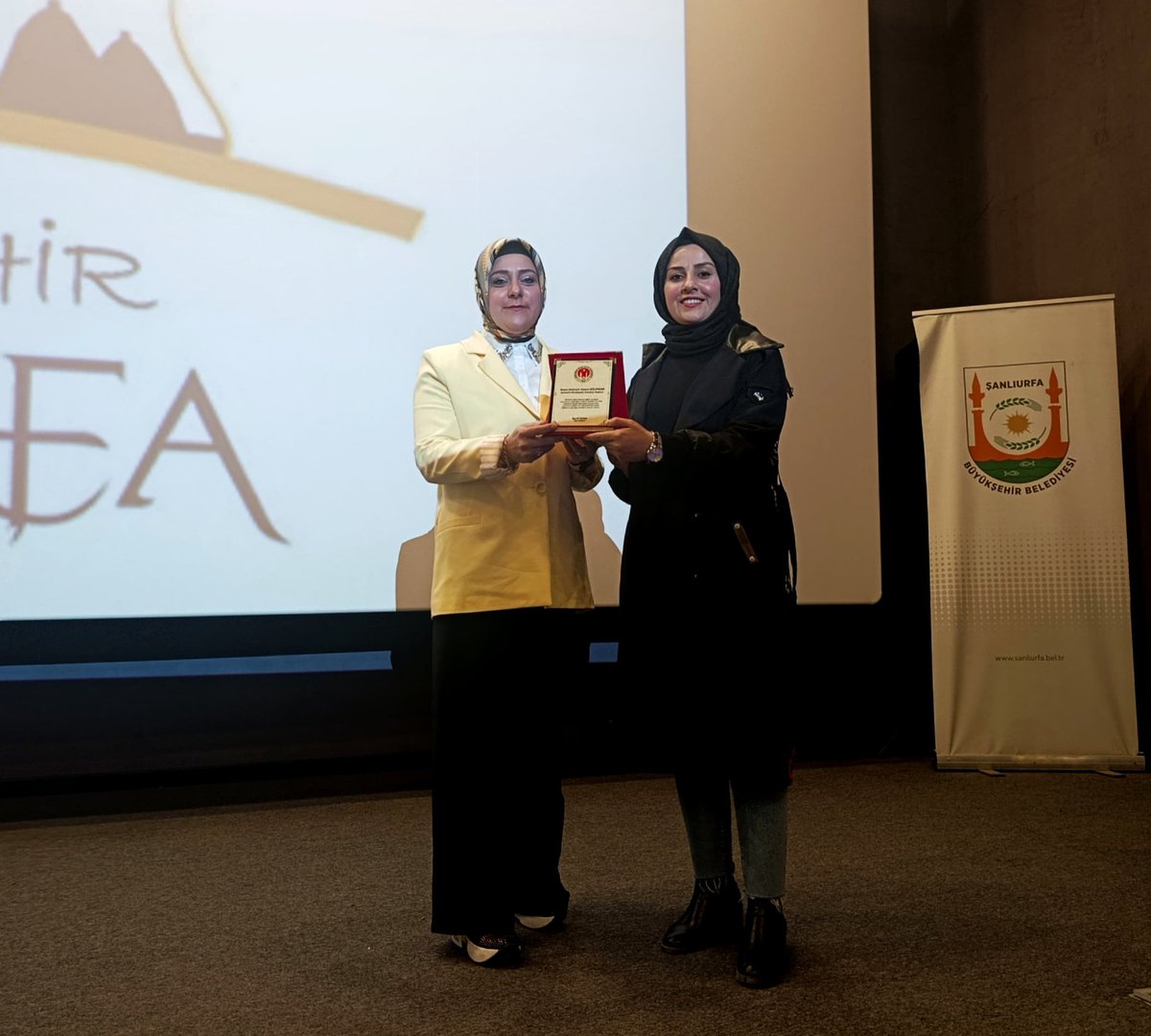 İz Bırakanlar Cemiyeti tweet media