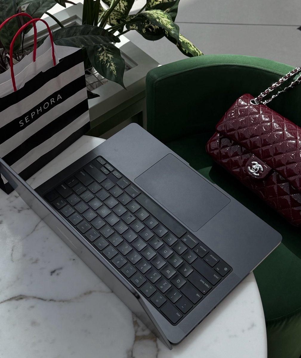 الظَبي tweet media