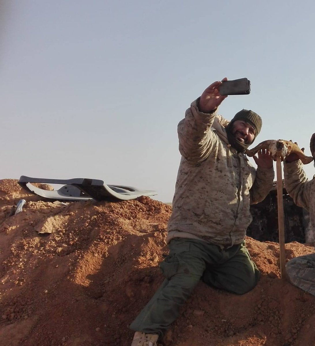 QalaatAlMudiq's tweet image. A Hezbollah fighter who was extensively deployed in #Syria was killed by Israel in Lebanon. 

He personally mourned a Hezbollah fighter (pic 4) killed by an #HTS anti-tank missile in December 2022 on the W. #Aleppo front, possibly indicating he was deployed there as well: