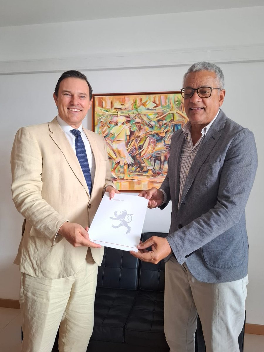 Luxembourg in Cabo Verde tweet media
