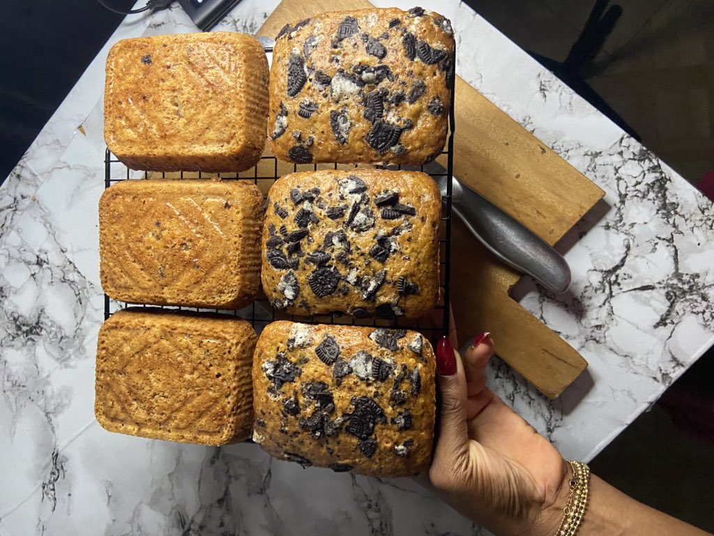 dijonmega's tweet photo. @yabaleftonline This one no hot.. Abeg buy banana bread https://t.co/LnuMqoAZfE