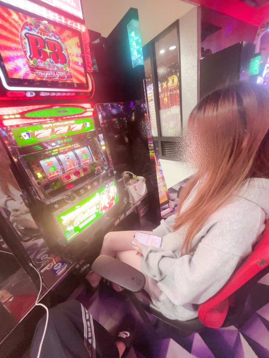 ₒₙᵢₒₙ tweet media