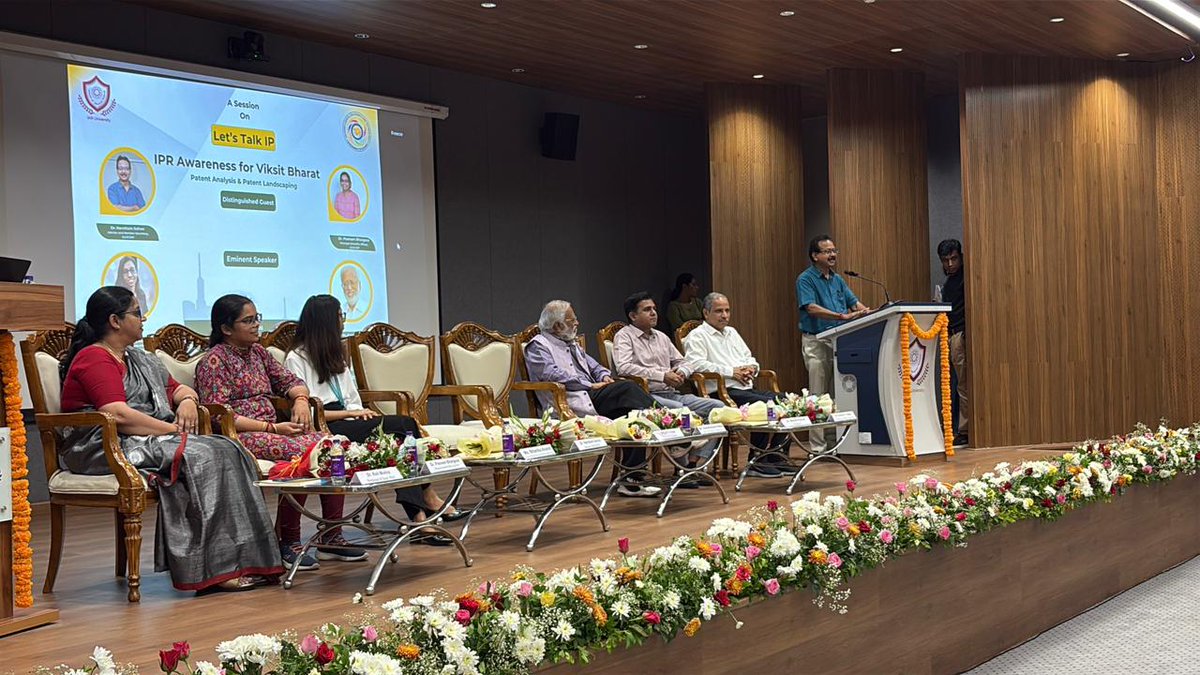 picgujcost's tweet image. The 4th #LetsTalkIP session has commenced at @iaruniversity .

Focusing on Patent Search, this session by @InfoGujcost, and @cgpdtm_india India empowers innovators to protect their #intellectualproperty.

#IPR #PatentSearch #ViksitBharat #GUJCOST #IAR #CGPDTM