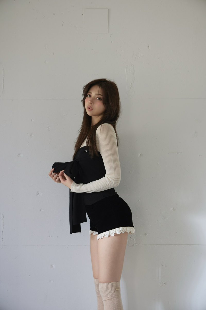 Velour mini pants color brown/black size s/m ¥9,900-tax in