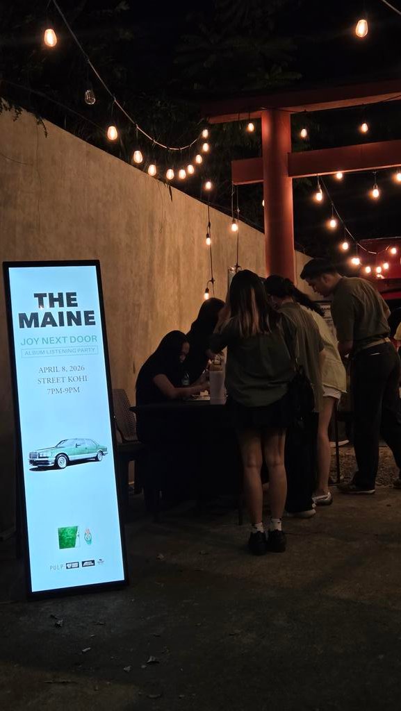 PULP Live World tweet media