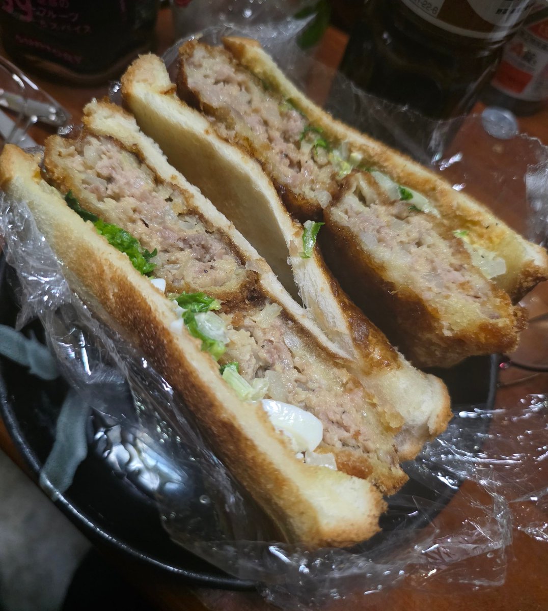 呉尾オムカレー tweet media