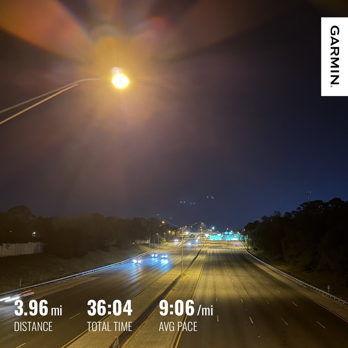 JohnBostonRowe's tweet image. First attempt at an anaerobic run in quite some time. The hills definitely don’t help but another run in the books:
1 mile warmup
1 min hard - 1 min jog (x8)
1 mile cooldown 

#FloridaRunner #DailyRunner #RunBeforeTheSun #KeepMoving

#RunningStreak: 2288 days