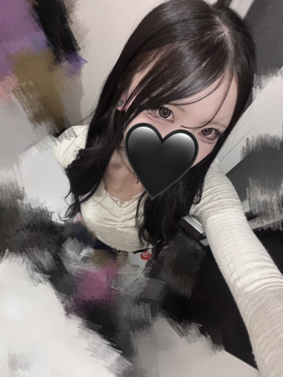 なな🖤 tweet media