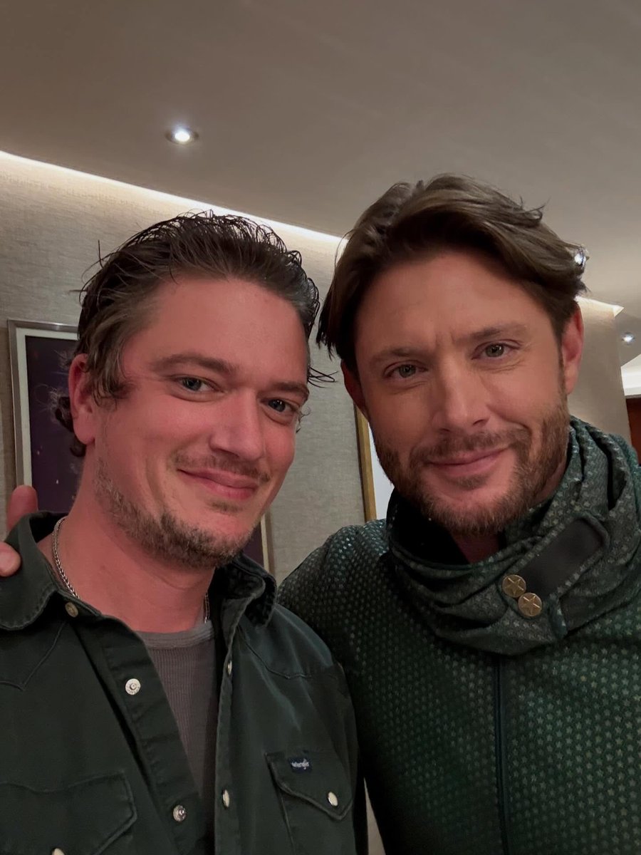 𝙹𝚎𝚗𝚜𝚎𝚗 𝙰𝚌𝚔𝚕𝚎𝚜 𝙵𝚊𝚗𝚙𝚊𝚐𝚎 tweet media