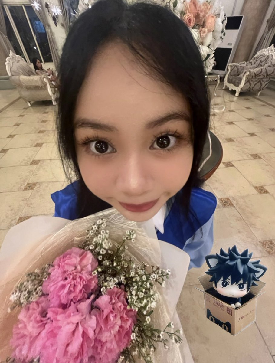 rae 𐙚 tweet media