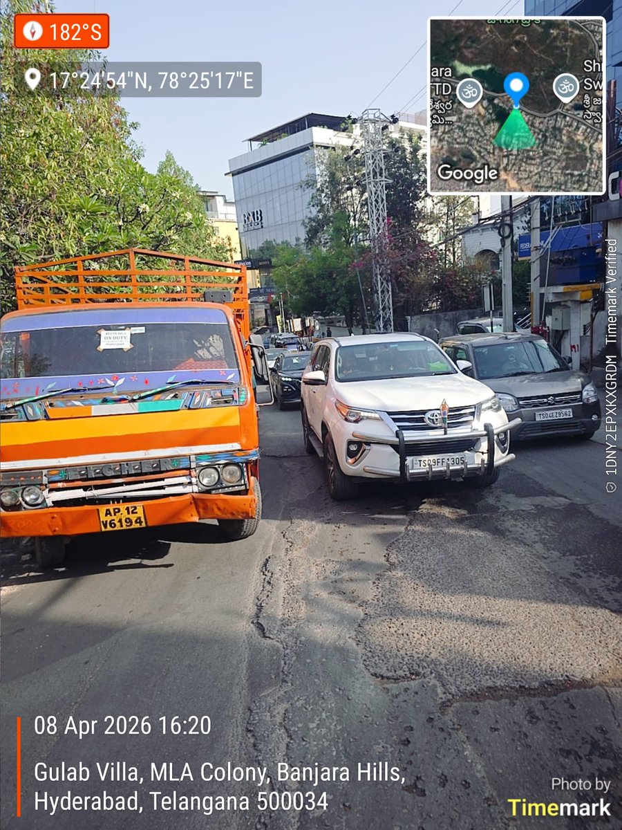 Hyderabad Traffic Police tweet media