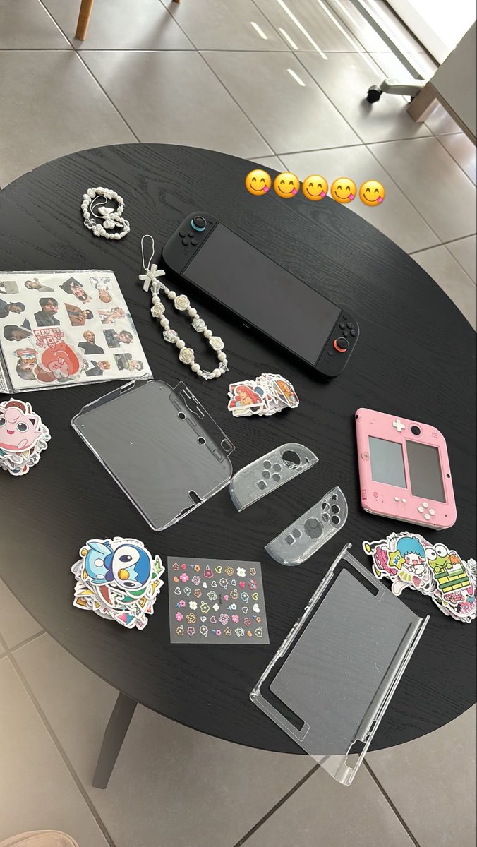 Star seeing BTS 🤍 tweet media