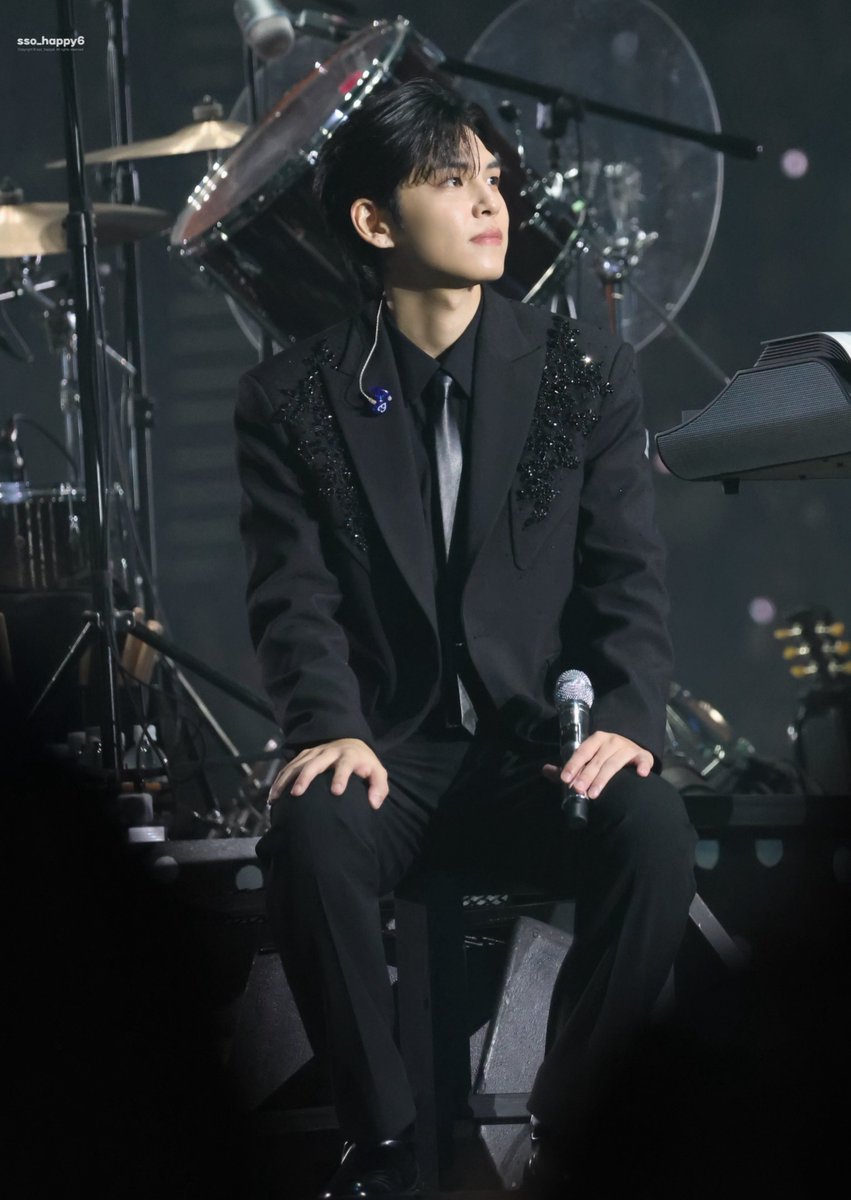 쏘Happy tweet media