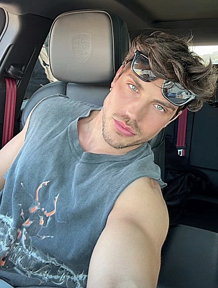 Vale 🌙☀️Il Cuore grande di Daniele 💓FanpageDDM tweet media