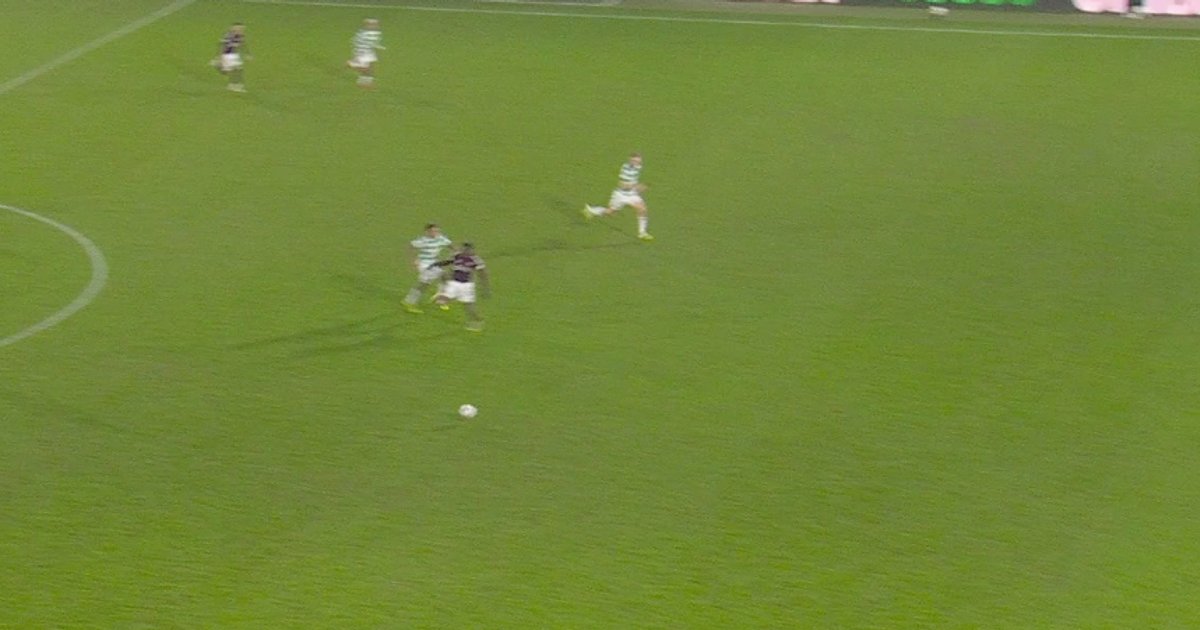 ᴘʙ 🍀 tweet media