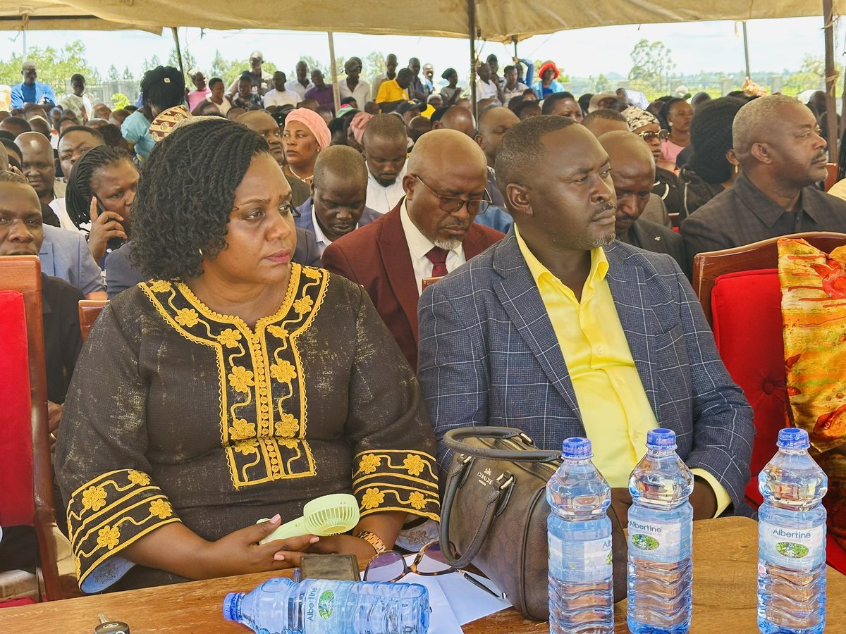 StephenAseera's tweet photo. We have gathered at Kikuube District Headquarters to pay tribute to our beloved Governor Araali Peter Banura who will be laid to rest tomorrow!

Araali will dearly be missed and May His Soul Rest In Peace! https://t.co/bJ9kf6mTZN