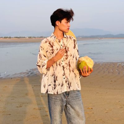 Rosefk2k's tweet photo. #NewProfilePic https://t.co/wPXJUfRHFw