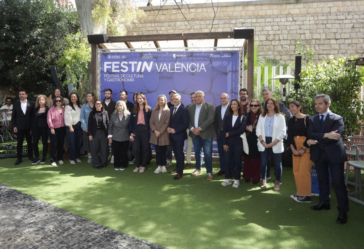 AjuntamentVLC's tweet photo. 🍽️ Torna #FestIN.... i ja pots reservar!
👩🍳🎭 La 6a edició del Festival d'Art & Gastronomia arriba amb propostes que mariden cultura, gastronomia i música en 22 espais emblemàtics de #València, @aj_gandia i @ayto_riba_roja que s’omplin d’experiències úniques.
🏛️ Museus, teatres, concerts 🎤, i plats creats per a l’ocasió.
▶️ Amb noves incorporacions com @palaumusicavlc , @teatretalia, @RadioCityValenc, @OpenHouseVlc o l'església de Sant Joan del Mercat.
🗓️ Del 17 al 26 d’abril 👉agenda d'activitats🔗https://t.co/VzlBaY0va0
🙌 Vine i participa en 'L'obertura dels sentits'!