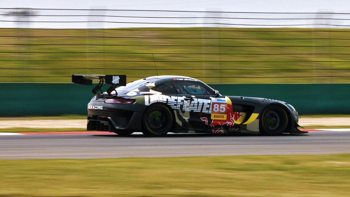 YIBO-OFFICIAL 

Pre-race test drive 𝗗𝗔𝗬 𝟮
Speeding into the corners, handling it with composure,
with the roar of the wind in my ears, keeping inner calm.
Today’s public practice session is over—get some good rest!

#85RACING