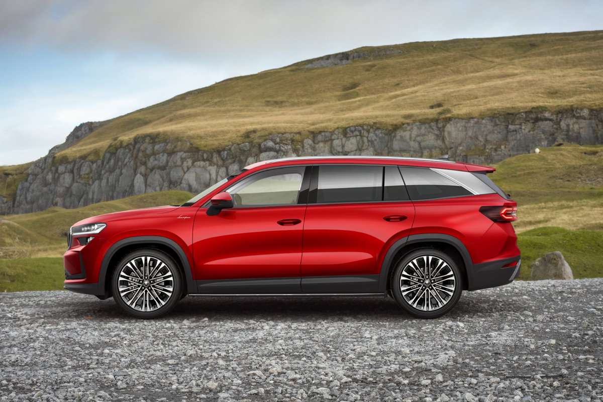 Designed for versatility, the Škoda Kodiaq offers space for up to 7 passengers with a refined, modern design. Advanced technology and connectivity features make every journey more comfortable and convenient.

Take a closer look by visiting our showroom.

#SkodaKodiaq #skodauk