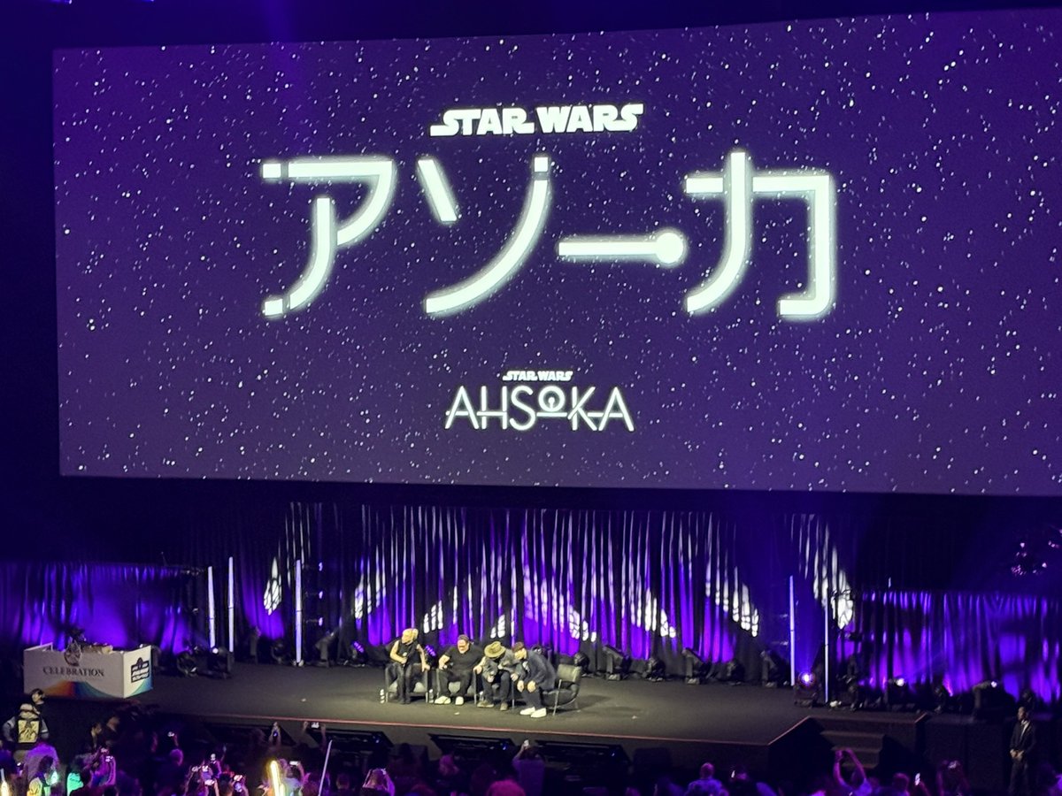 あや。 tweet media