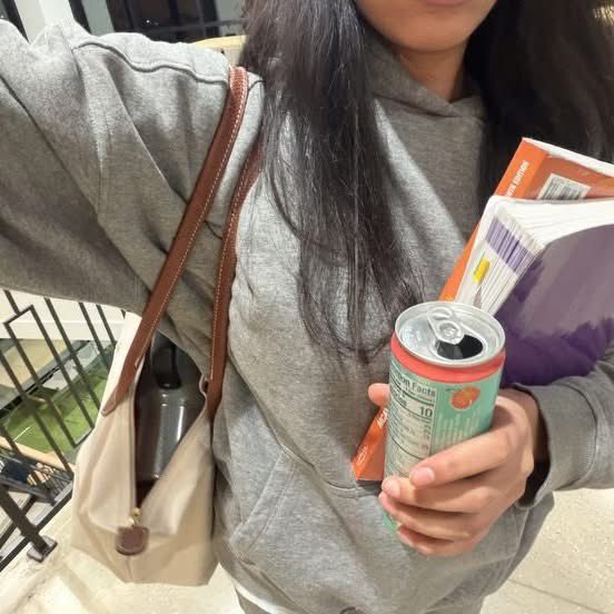 ~auline~ tweet media