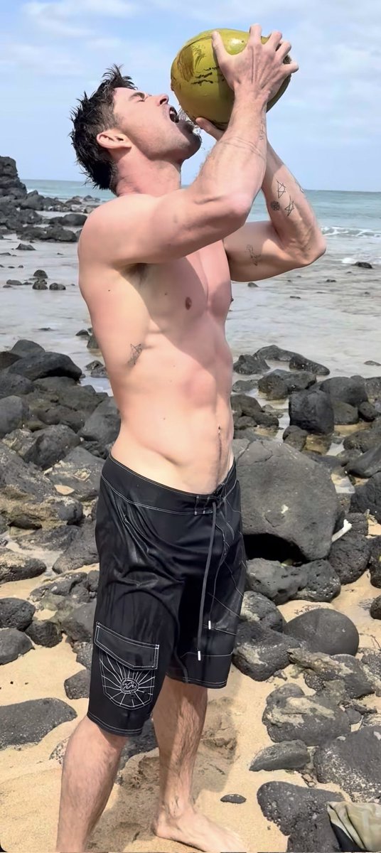 Mike Davis tweet media