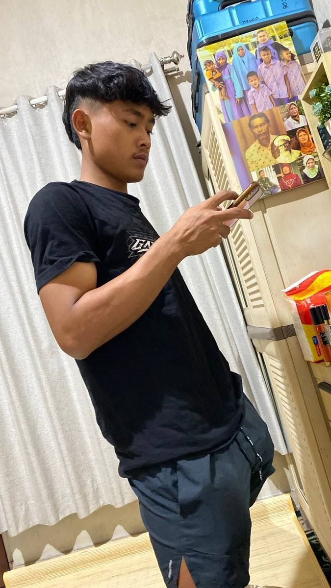 Amblas Keluar tweet media