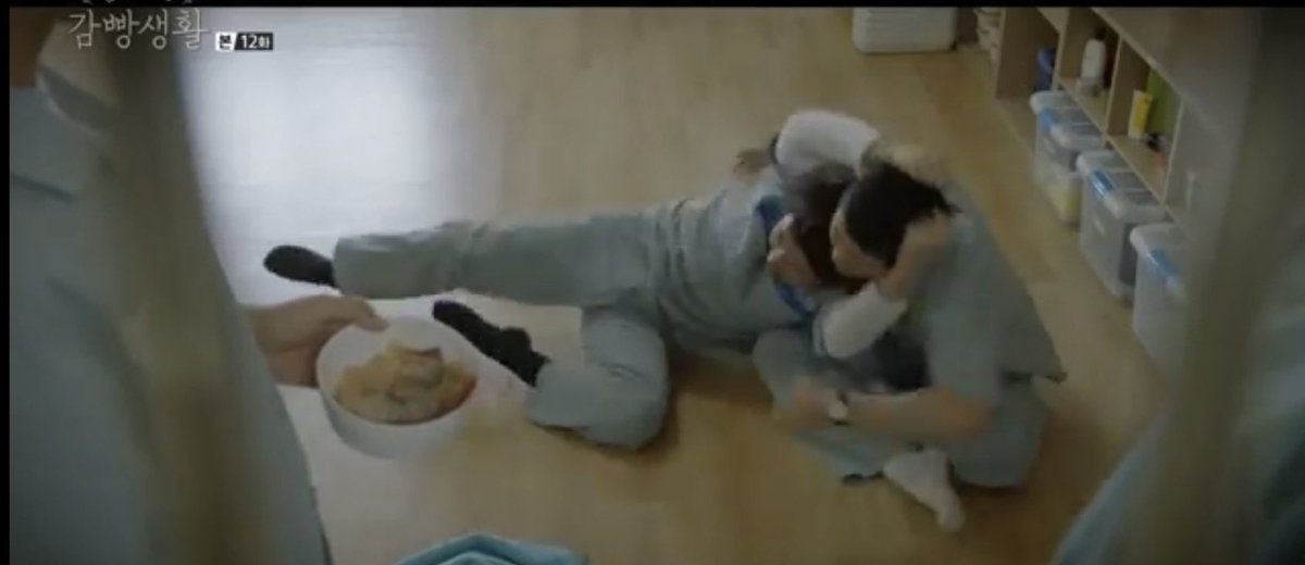 Naksu🦋 tweet media