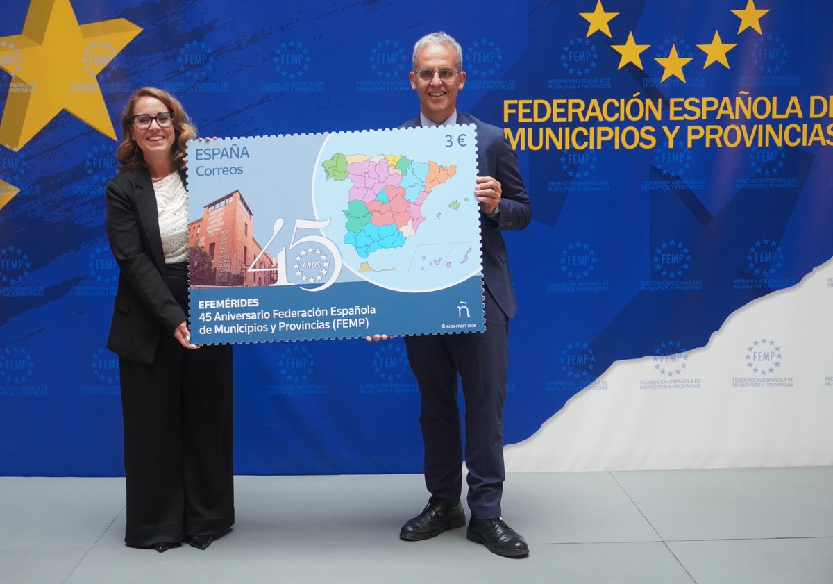 ✉️<a href="/Correos/">Correos</a> presenta un sello conmemorativo del 45º aniversario de la #FEMP.

📩El sello pertenece a la serie “Efemérides” y reproduce parte de la fachada de la sede de la FEMP junto a un mapa de España, en una imagen que remite a la dimensión institucional y territorial de la
