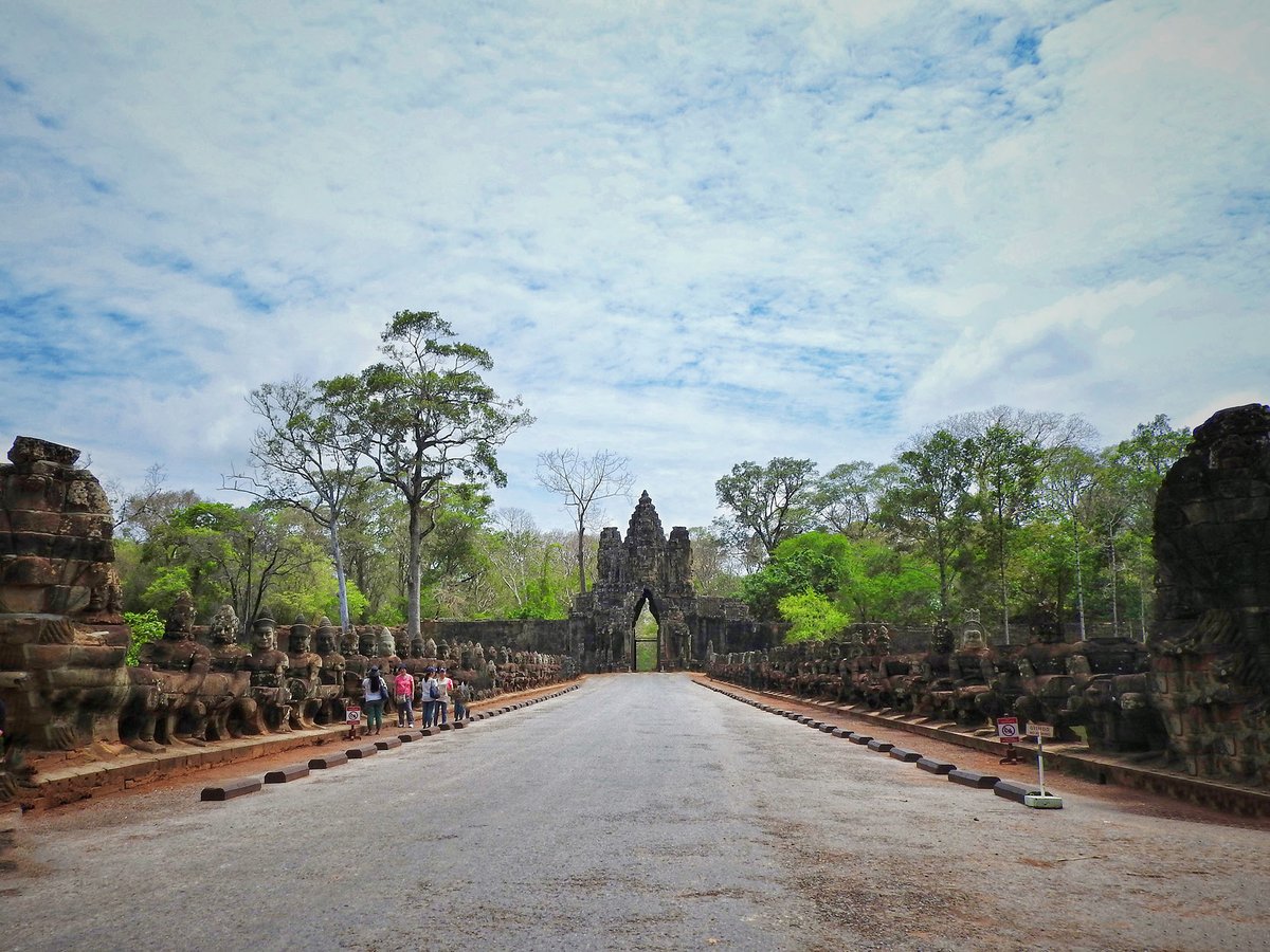 Turuhi l Travel Through Stories tweet media