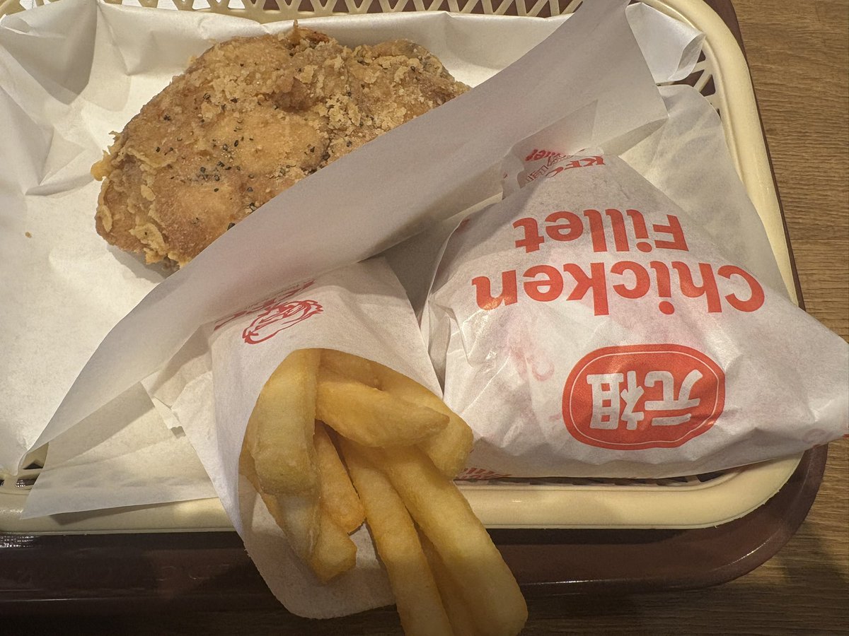 ヅャギ tweet media