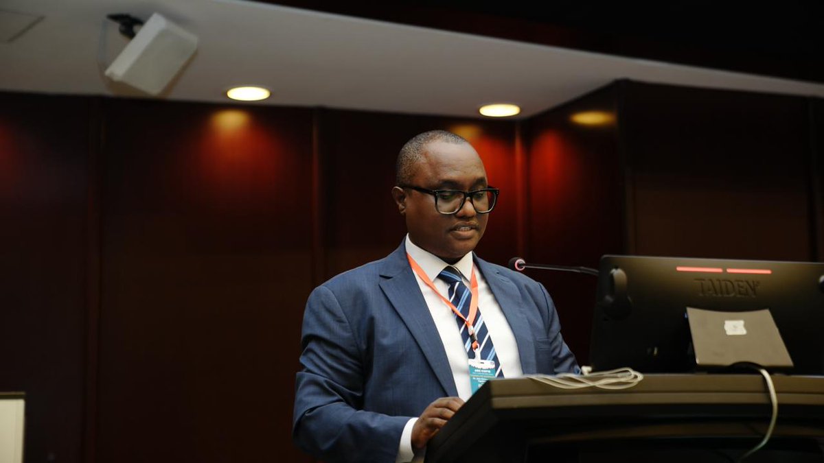 ARCapacity's tweet image. #HappeningNow in Addis Ababa:
The 16th #ARC COP has opened with ~25 Member States &amp;amp; partners under the theme “Aligning for Sovereignty.”
H.E. Amb Dr. @shiferawtmm : “Africa must unite, to achieve humanitarian sovereignty.”