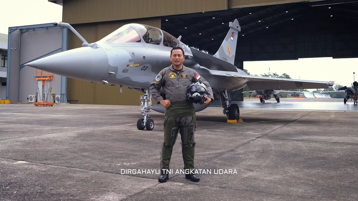 Jatosint's tweet photo. 🇮🇩🇫🇷 Rafale featured and became one of the highlights in the Indonesian Air Force @_TNIAU newly released 80th anniversary video https://t.co/jzgwfgXUQr