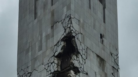 Oui Think tweet media